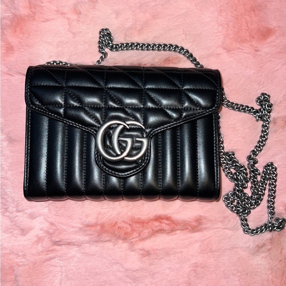 GG Marmont mini bag/ wallet on chain - Picture 2 of 9